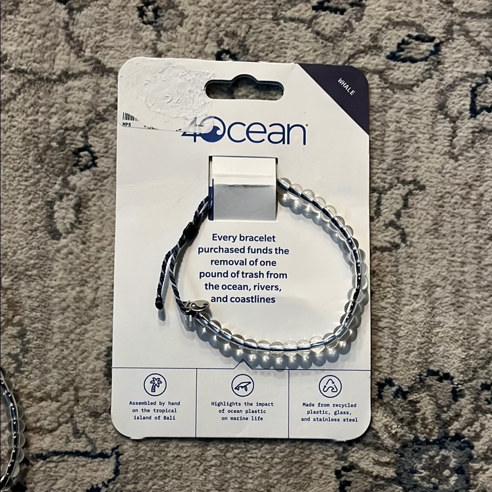 4ocean Beaded Bracelet-Whale - Picture 2 of 3